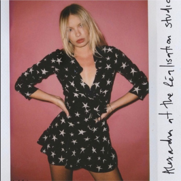 Reformation Dresses & Skirts - Worn twice Réalisation par dress